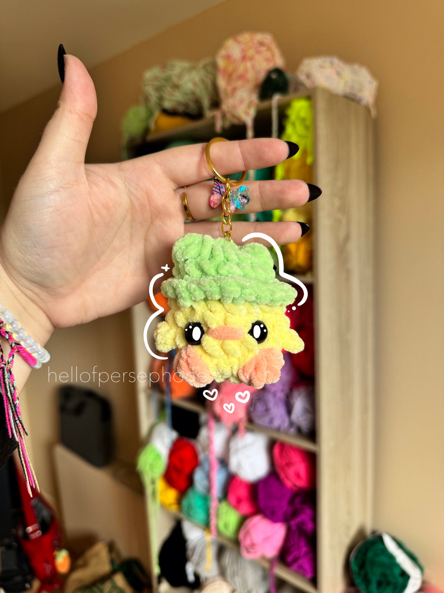 porte cles, décoration sac amigurumi poussin grenouille crochet charms